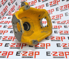 Кулак поворотный 226-4372-TY, 2264372 правый моста экскаватора погрузчика CAT432E, 434E, 434F, 442E, 444E, 444F